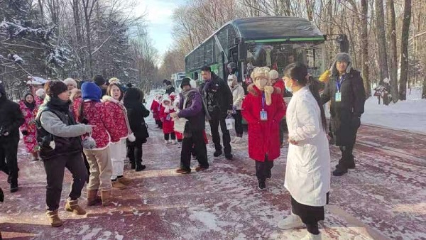 伊春市卫生健康委护航森林冰雪欢乐